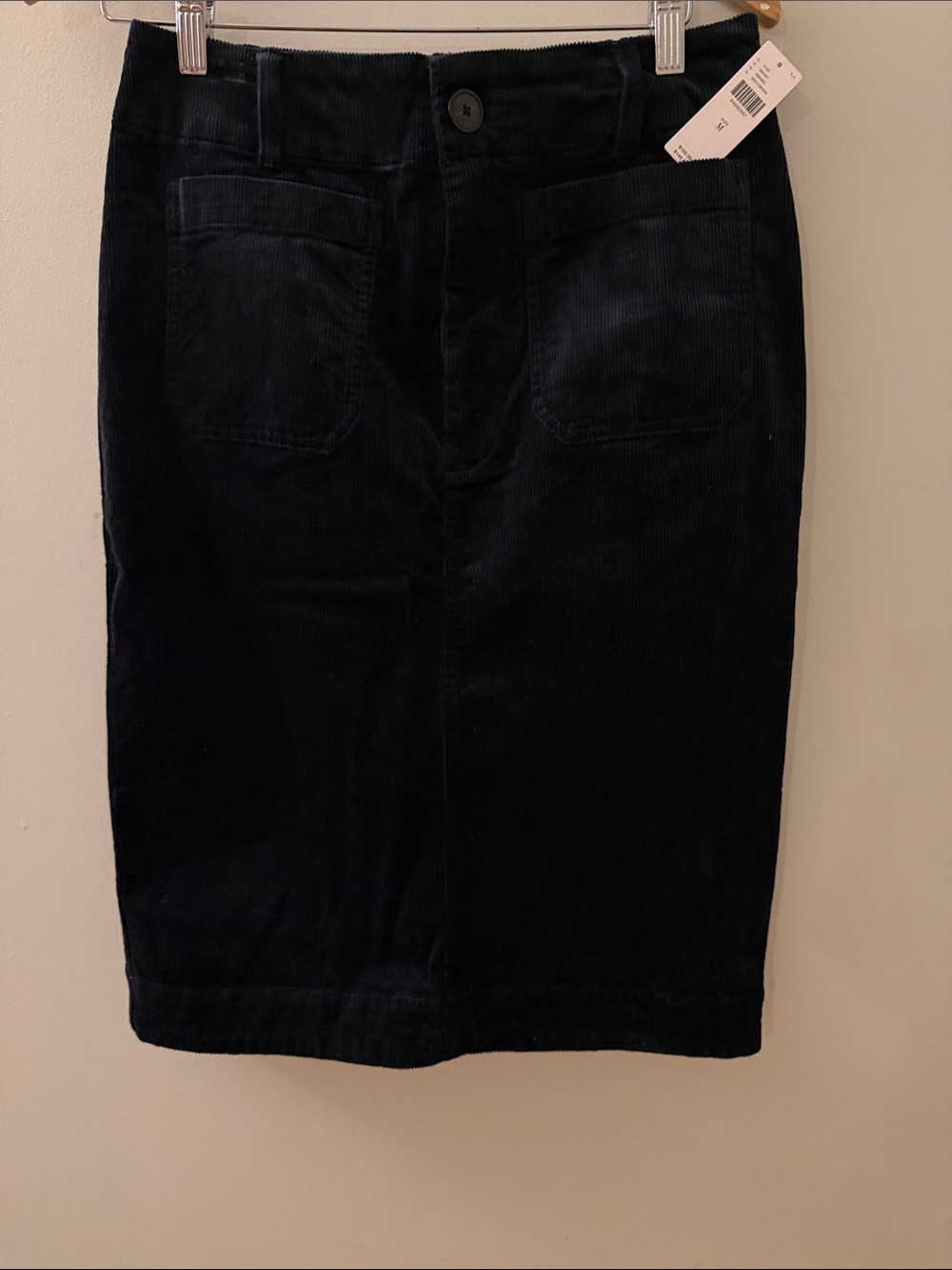 Anthropologie NWT, dark blue corduroy Pencil Skirt